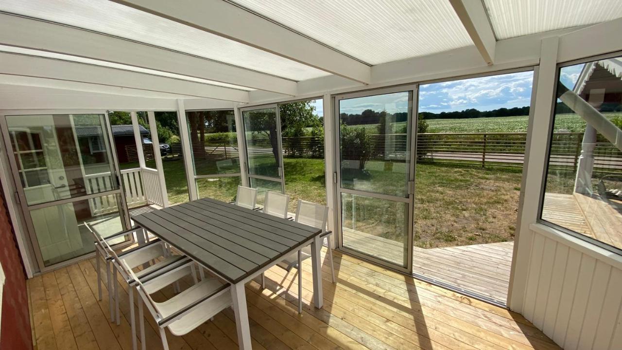 Charmig, Nyrenoverat Och Fullt Utrustad Stuga. Anpassad Foer Hundar, Naera Till Naturen Och Havet. Gangavstand Till Golfbana. Kalmar Zewnętrze zdjęcie